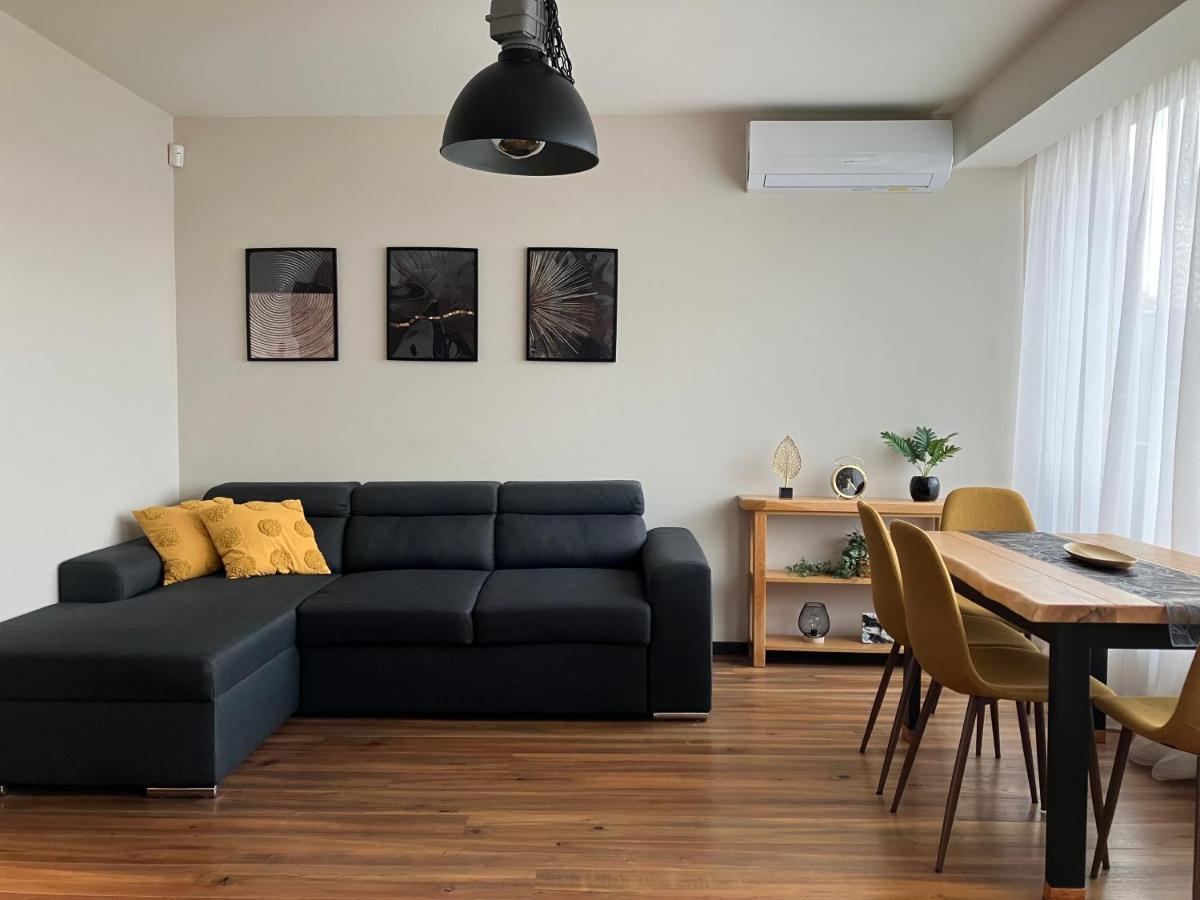 Tarnovo Studios City Center Велико Търново Екстериор снимка